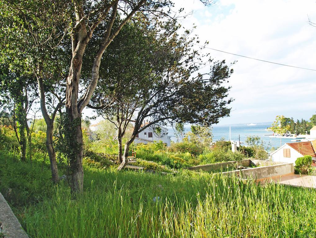 Roses Apartment Lukoran Dış mekan fotoğraf