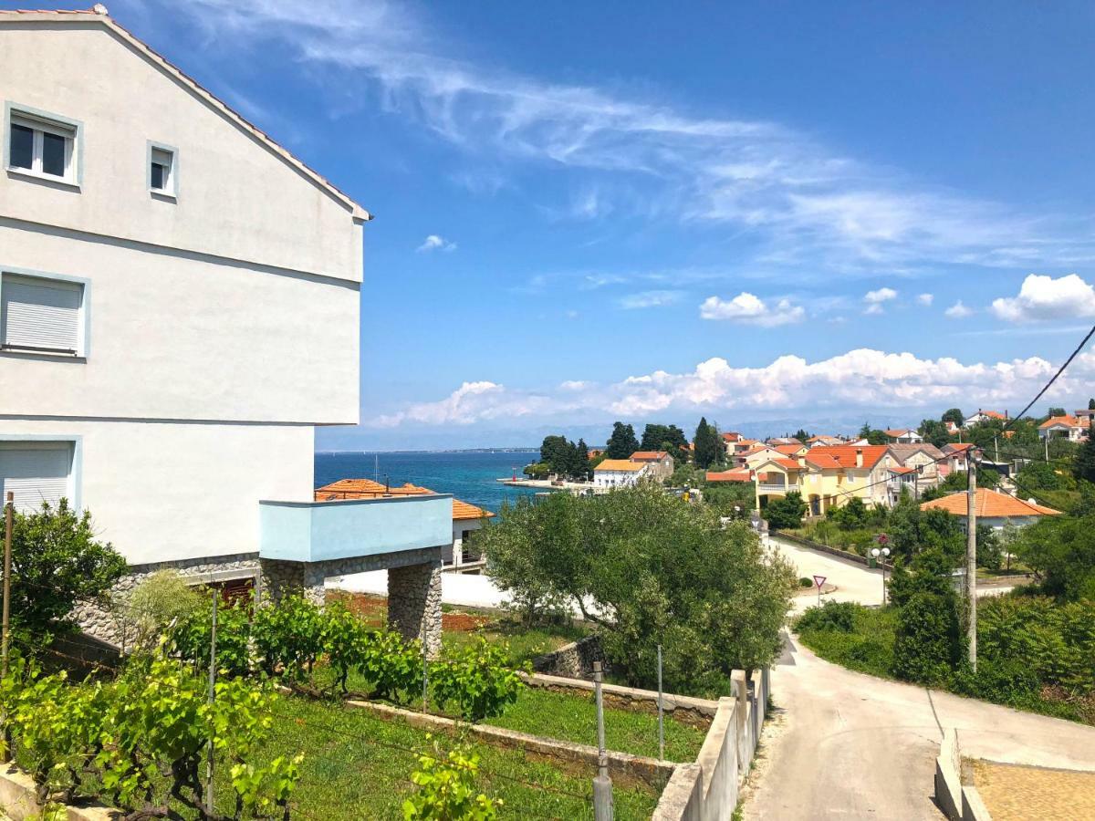 Roses Apartment Lukoran Dış mekan fotoğraf